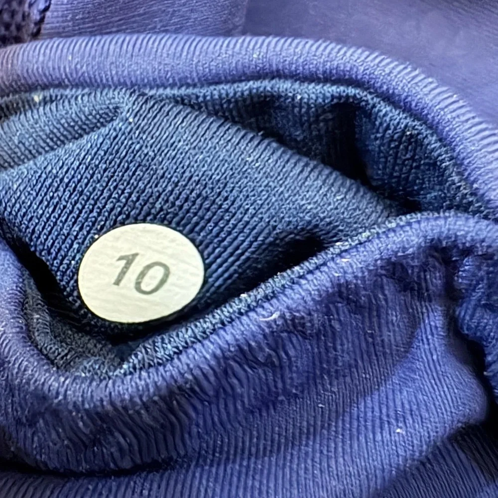 Lululemon Fast & Free Crops Style 10 Navy Blue Pocket Leggings High Rise Running